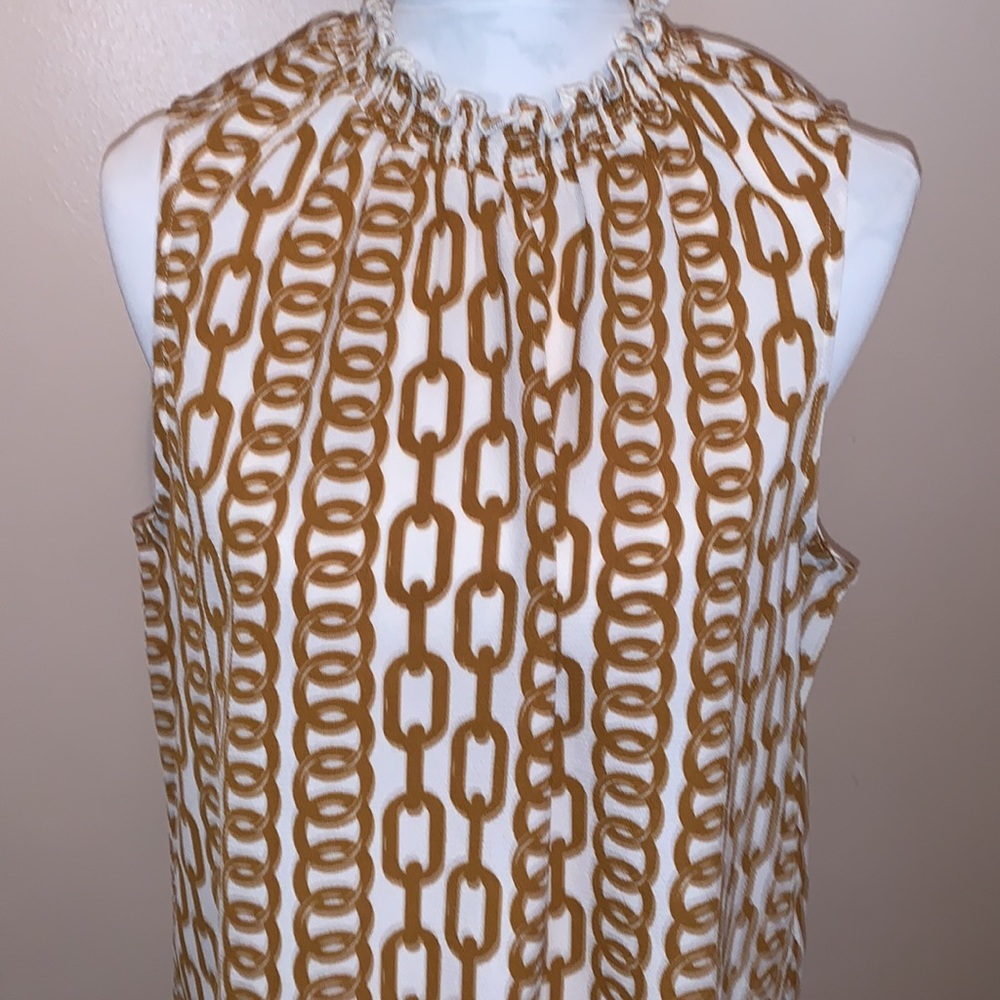 Harvé Benard Mock Turtleneck Sleeveless Chainlink Print Blouse - Picture 5 of 7